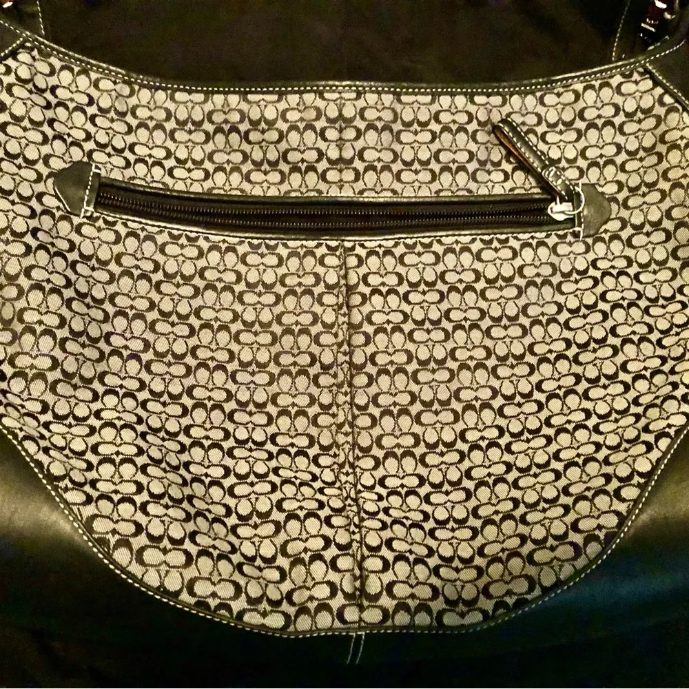 Coach Signature Canvas Messenger Bag in Black and Grey
